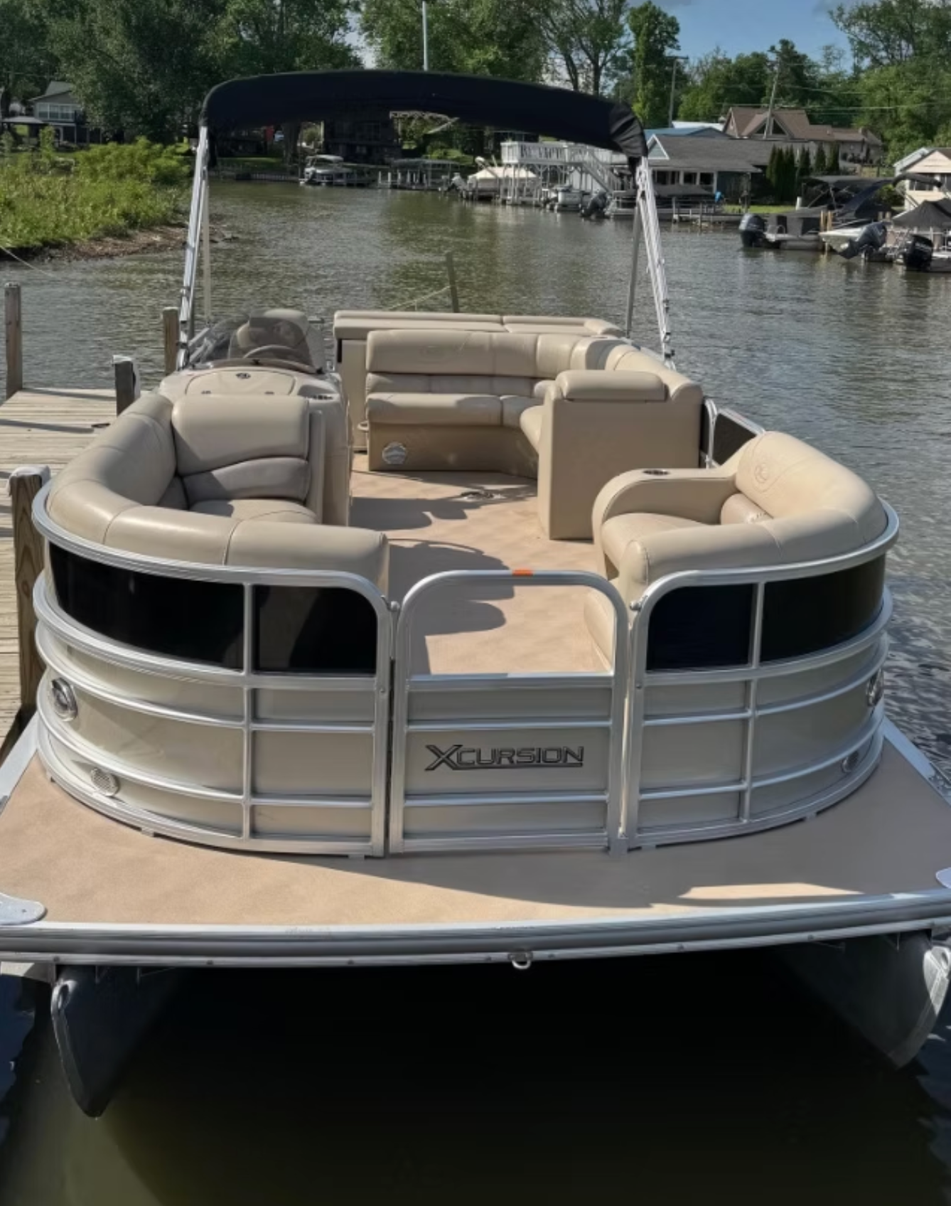 21' Xcursion Pontoon Rental